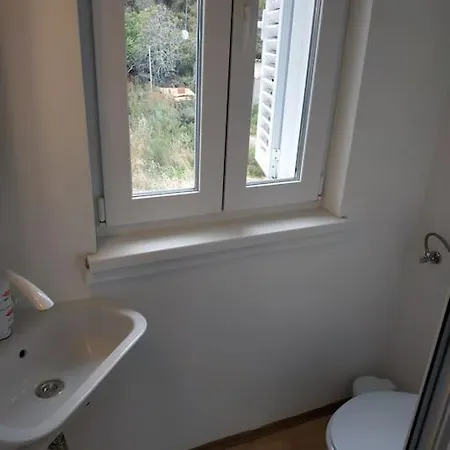 House Soline * Veli Rat